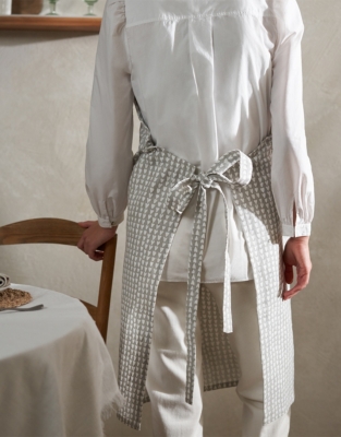 Ditsy Heart Apron
