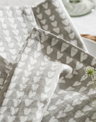Ditsy Heart Napkins – Set of 4