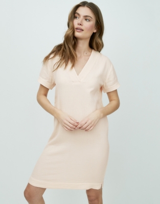 white company ladies dresses