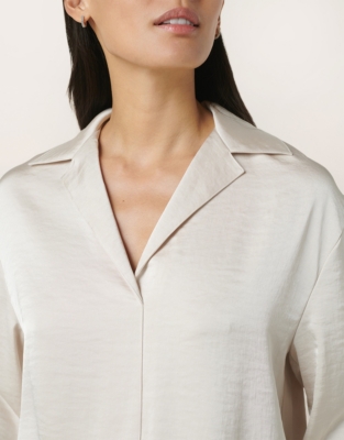 Double Satin Open Revere Blouse