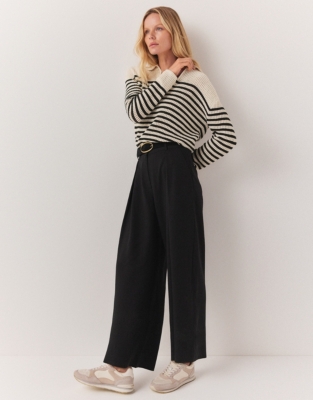 Drapey Cropped Wide Leg Trousers