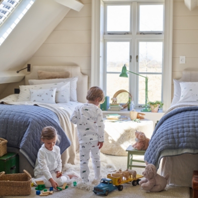 Little white outlet company cot bedding