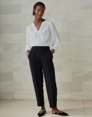 White tapered hot sale trousers