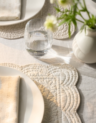 Esme Quilted Reversible Placemats – Set of 2