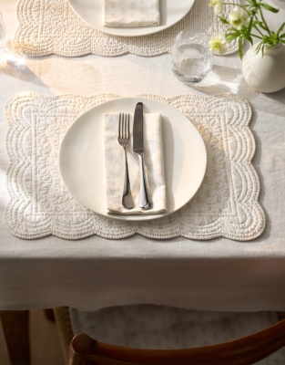 Esme Quilted Reversible Placemats – Set of 2