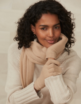 cashmere scarves and gloves