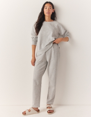 Essential Fleeceback Joggers