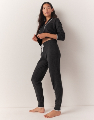 Essential Tipped Knitted Joggers