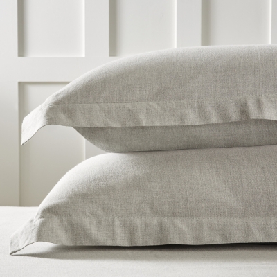 Evesham Oxford Pillowcase with Border Single Evesham Cashmere Bed