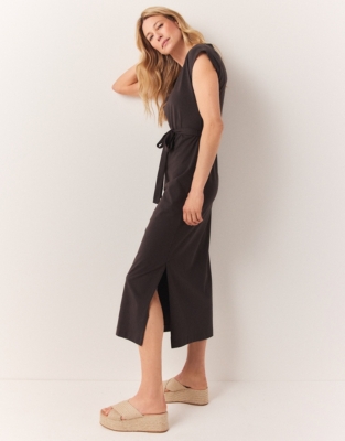 Extended Shoulder V-Neck Jersey Dress