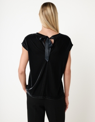 Extended Shoulder Velvet Jersey Top