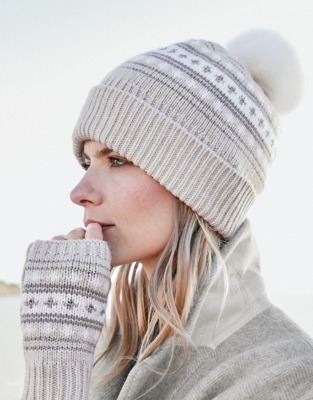Fair Hat with Cashmere | Scarves & Hats The White Company US