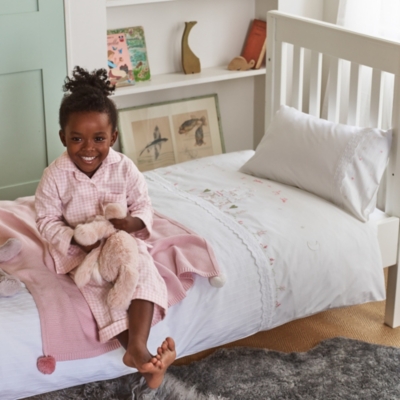 White company cheap cot bed bedding