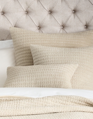 Farlow Cushion