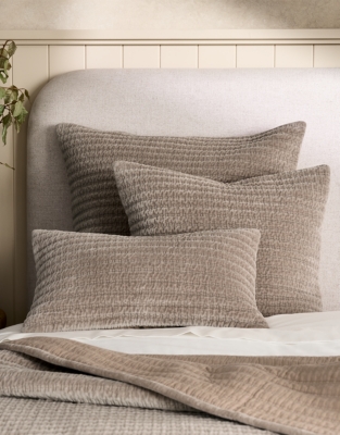 Farlow Cushion