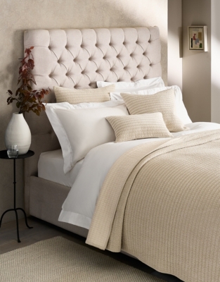 Farlow Quilt & Cushion Cover Collection