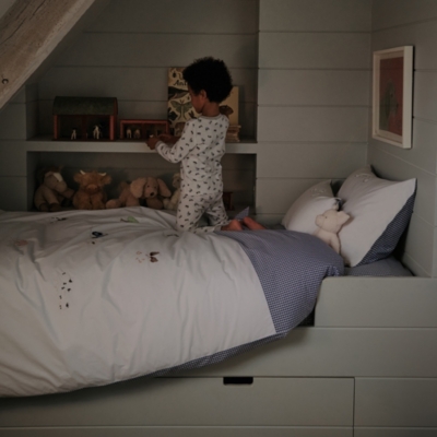 Farmyard bedding outlet set