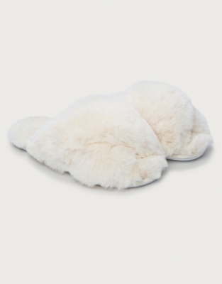 cross fur slippers