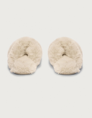 white fluffy slider slippers