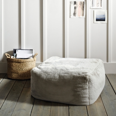 White fur deals pouf