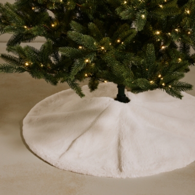 Faux Fur Tree Skirt