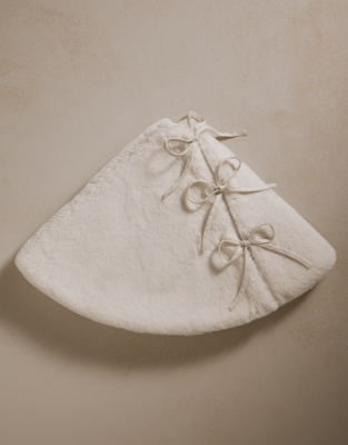 Faux Fur Tree Skirt