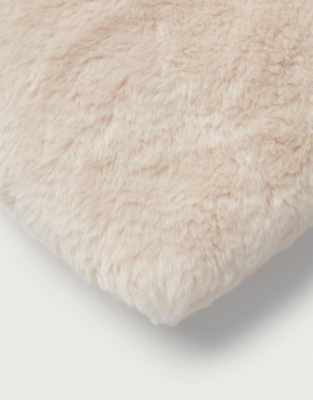 Faux Shearling Heat Up Heart