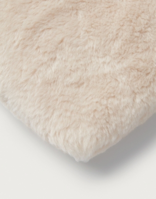 Faux Shearling Heat Up Heart