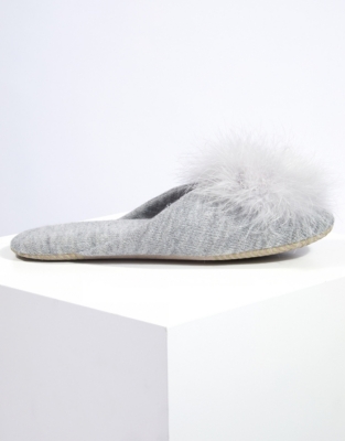 feather pom pom slippers