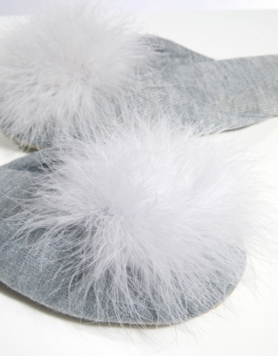 feather pom pom slippers
