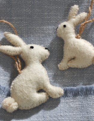 Felt Bunny Decorations – Set of 2