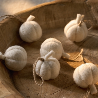 Felt Pumpkin Decorations – Set of 6
