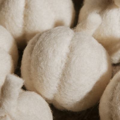 Felt Pumpkin Decorations – Set of 6