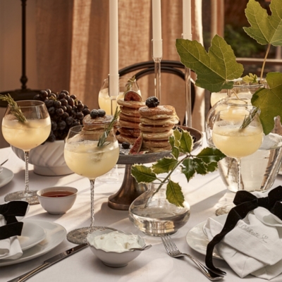 Ferne Twisted Stem Balloon Glasses – Set of 2
