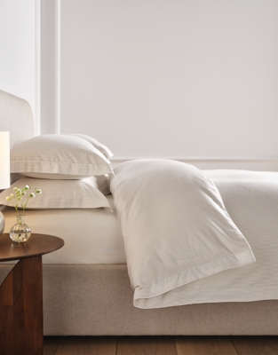 Findon Stripe Oxford Pillowcase – Single