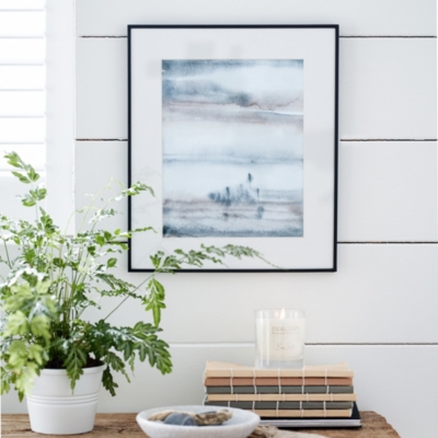 https://whitecompany.scene7.com/is/image/whitecompany/Fine-Black-Easel-Wall-Frame---8x10-/EAHWF_SP22_90_F?$M_S_PDP$