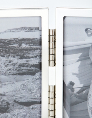 Fine Silver Triple Aperture Hinged Photo Frame – 3x3”