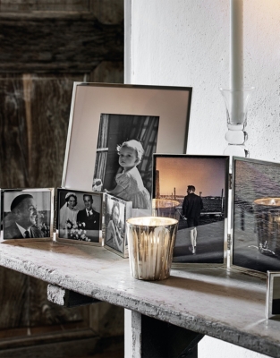 Fine Silver Triple Aperture Hinged Photo Frame – 3x3”