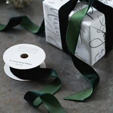 Fir-Green Velvet Ribbon – 5m