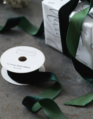 Fir-Green Velvet Ribbon – 5m