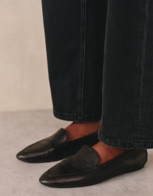 Flattered Cajsa Leather Loafer