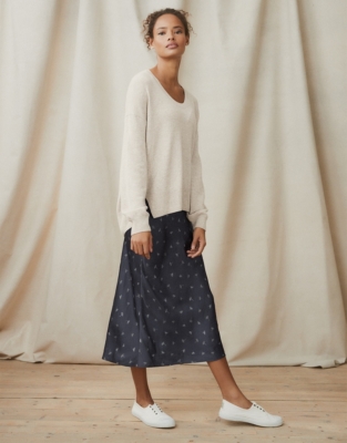 White company on sale bias cut skirt