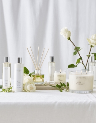 Flowers Signature Candle