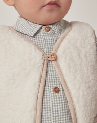 Fluffy Gilet (0–24mths)