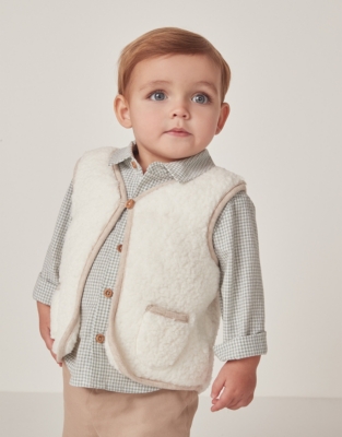 Fluffy Gilet (0–24mths)