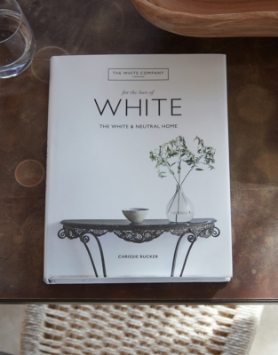 For the love of white – Book by Chrissie Rucker OBE