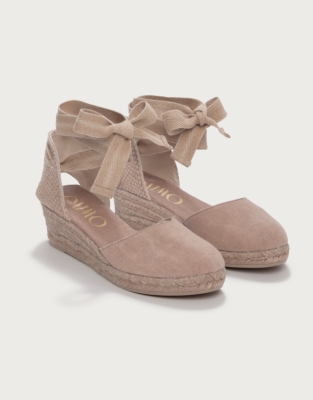 Gaimo Canvas Round Toe Wedge Espadrilles