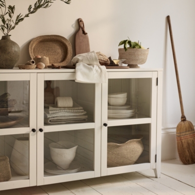 White company glass deals cabinet