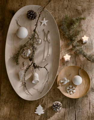 Glass Drop Decorations – Set of 6