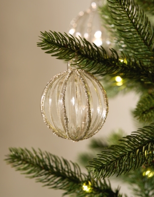 Glitter Ribbed Bauble – 10cm
